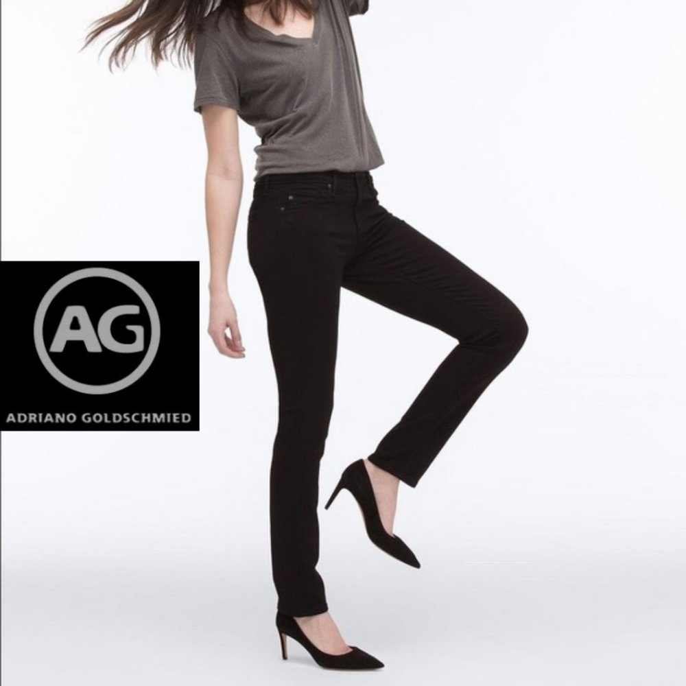 AG Jeans The Stilt Cigarette Jeans - size 26